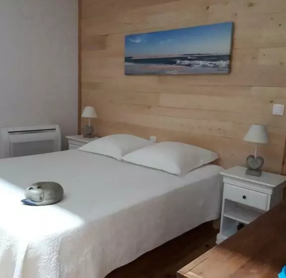 تختخواب و صبحانه Le Relais De La Praya