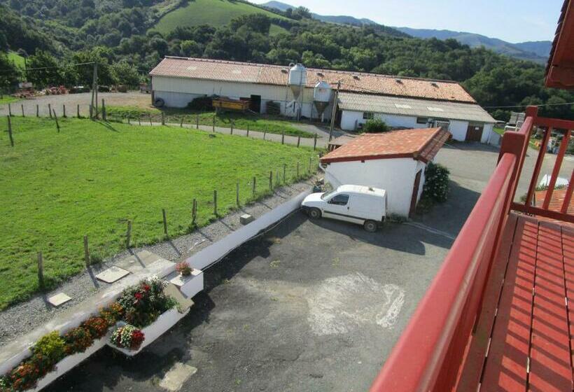 בית מלון כפרי Etxexuriko Borda