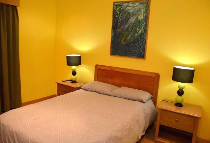 ペンション Quinta De Santana   Queimadas