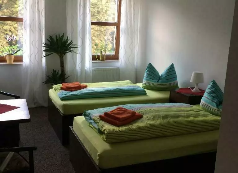 Majatalo Sefano Nossen