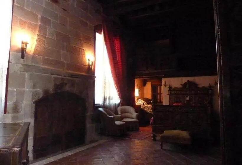 Aamiaismajoitus (B&B) Commanderie Des Templiers