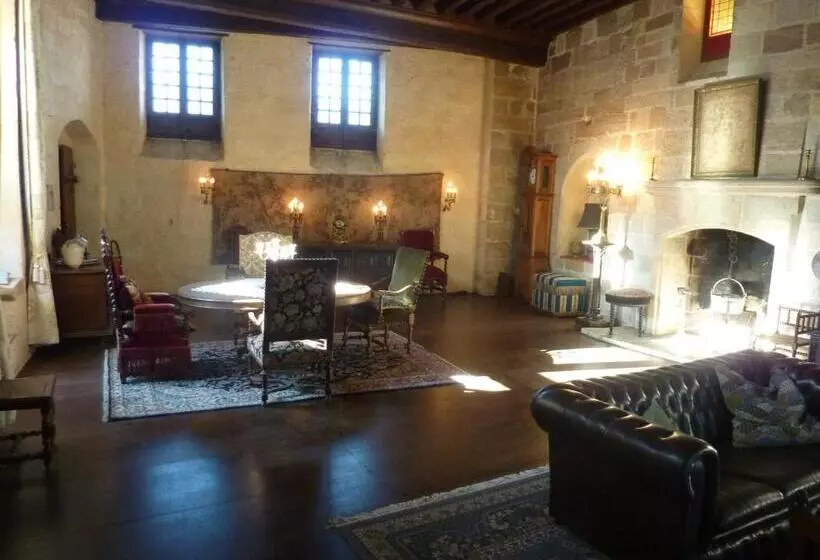 Aamiaismajoitus (B&B) Commanderie Des Templiers