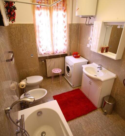 مبيت وإفطار L Aurora