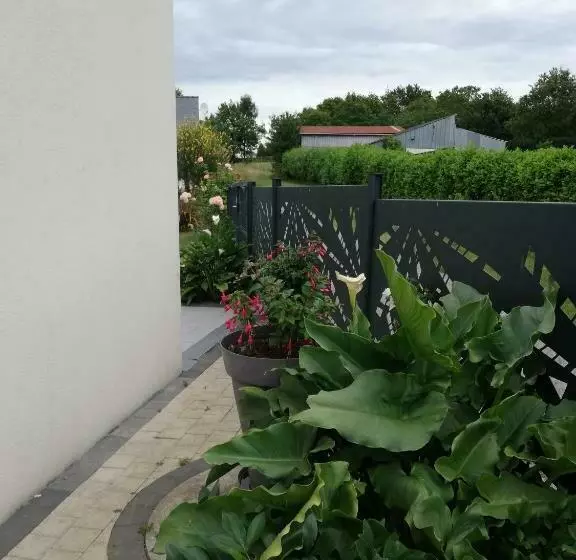 Aamiaismajoitus (B&B) Villa Lou Ann