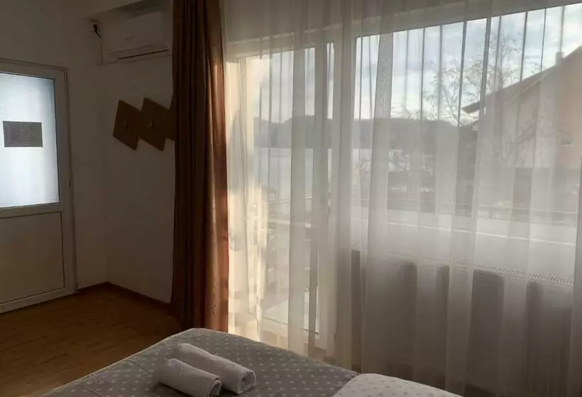 ペンション Casa Ana Serena