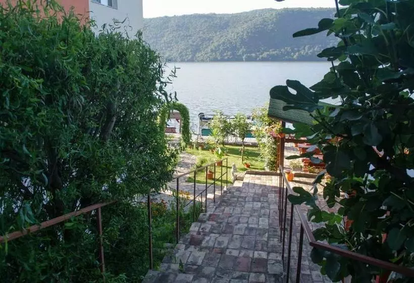 ペンション Casa Ana Serena
