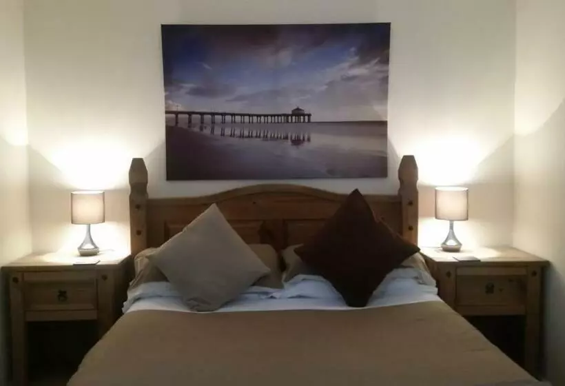 ペンション Farne Lodge