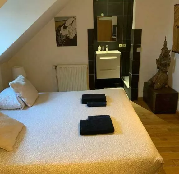 Majatalo Guest House Time To Escape