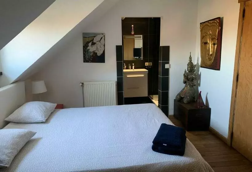 Majatalo Guest House Time To Escape