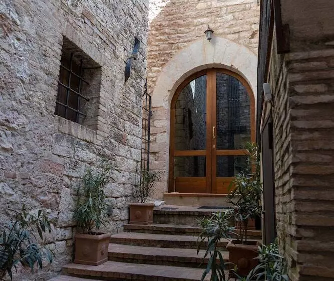 ペンション Helios Assisi