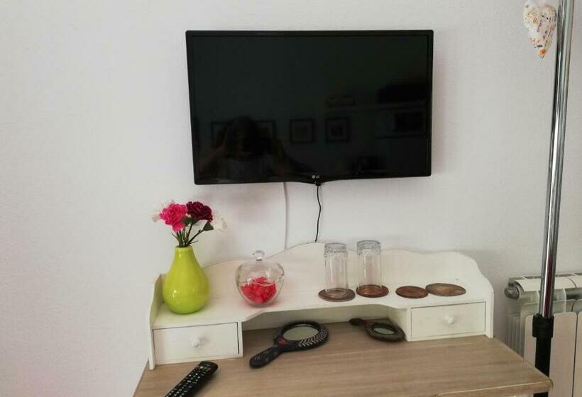 膳宿费 Moradia No Seixal Ericeira