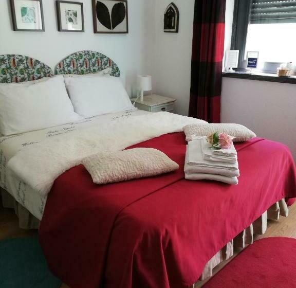 膳宿费 Moradia No Seixal Ericeira