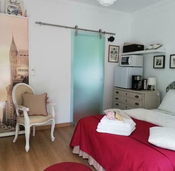 膳宿费 Moradia No Seixal Ericeira