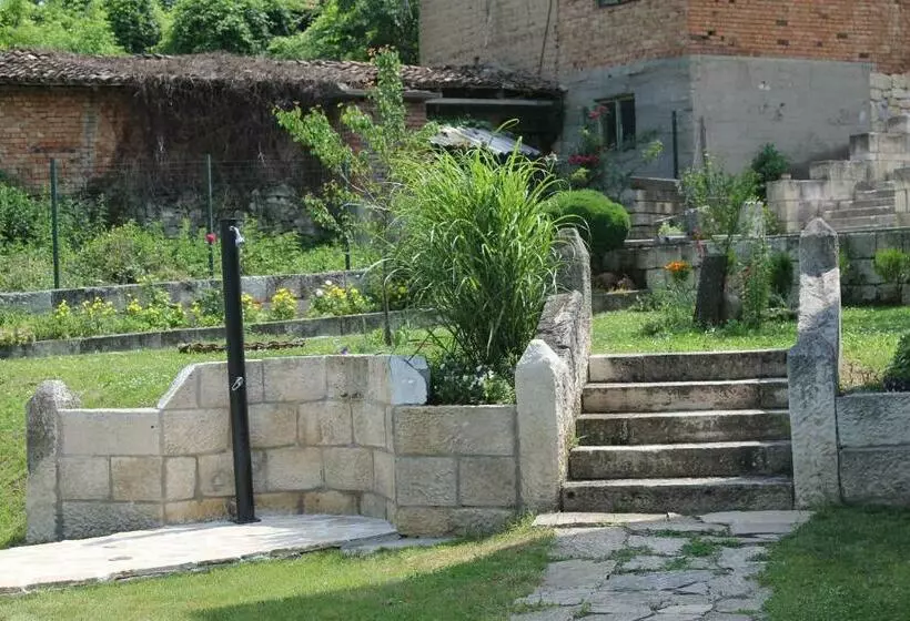 ペンション Neda S House