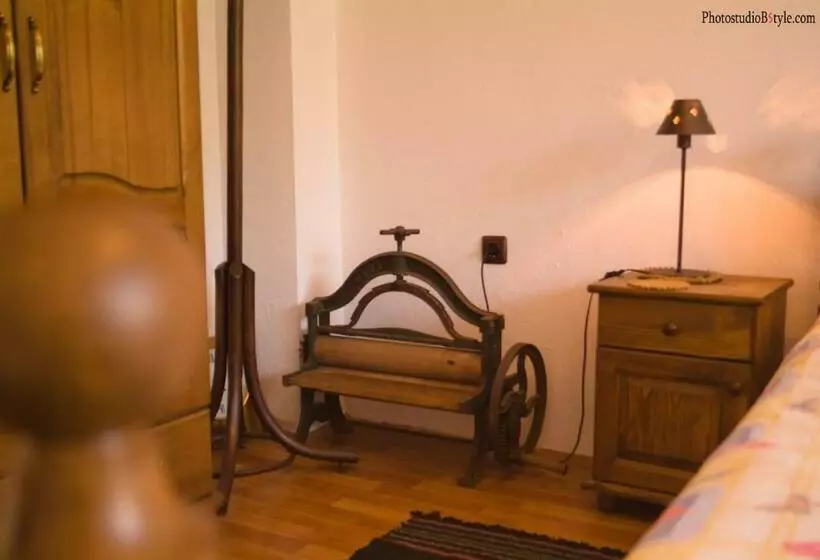 ペンション Neda S House