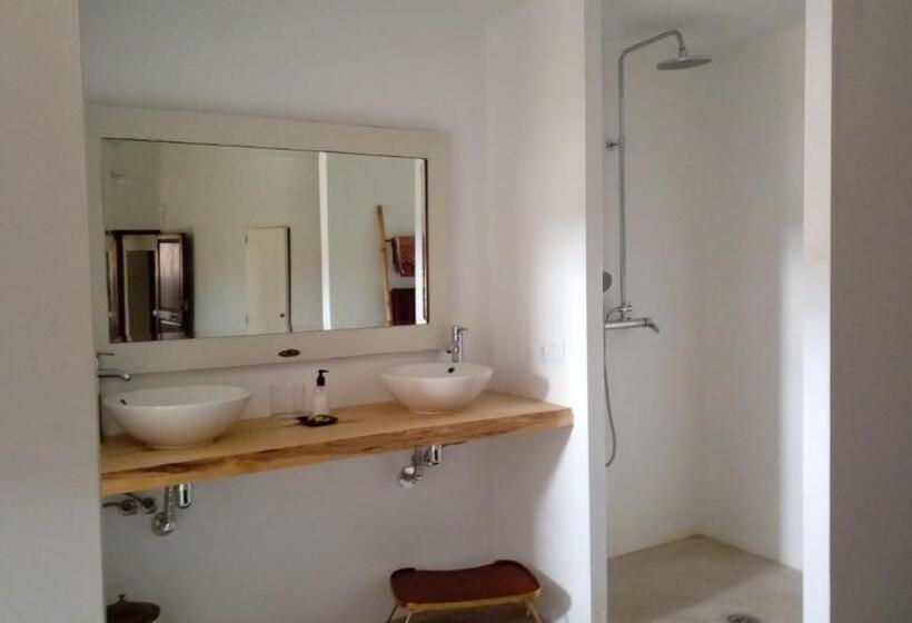 تختخواب و صبحانه Casa Mona Turismo De Interior