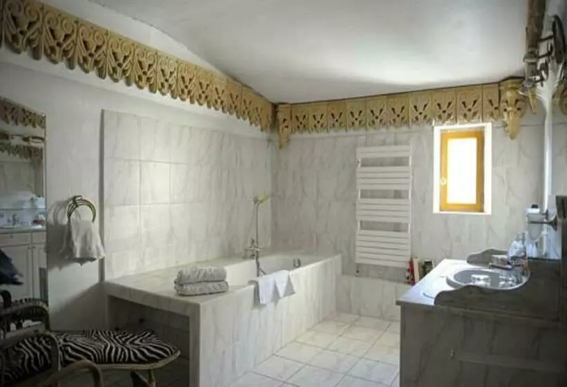 ベッドアンドブレックファースト Chez Christel