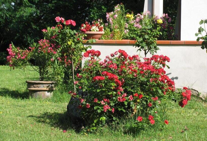 تختخواب و صبحانه La Casa Dei Boschi