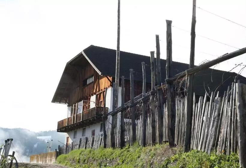Hotelli Roanerhof