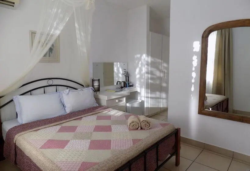 پانسیون Villa Osumare Guest House