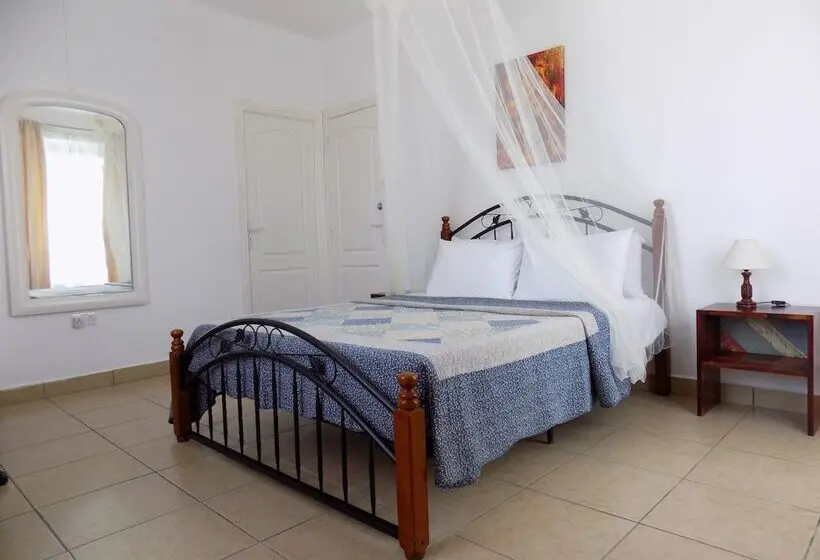 پانسیون Villa Osumare Guest House