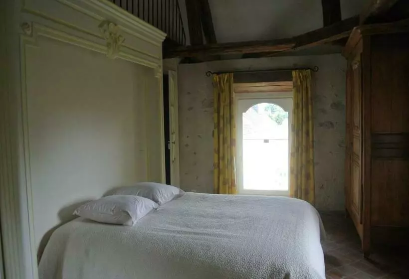 Aamiaismajoitus (B&B) Le Château De Mon Père