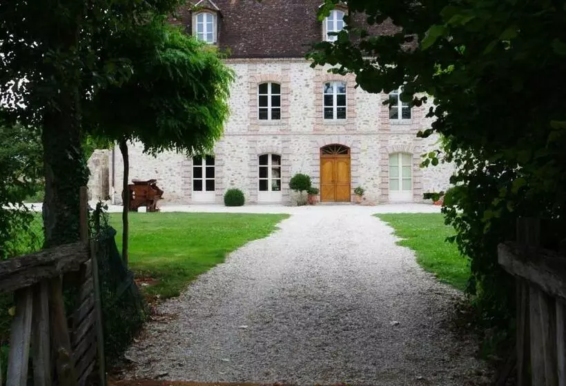 Aamiaismajoitus (B&B) Le Château De Mon Père