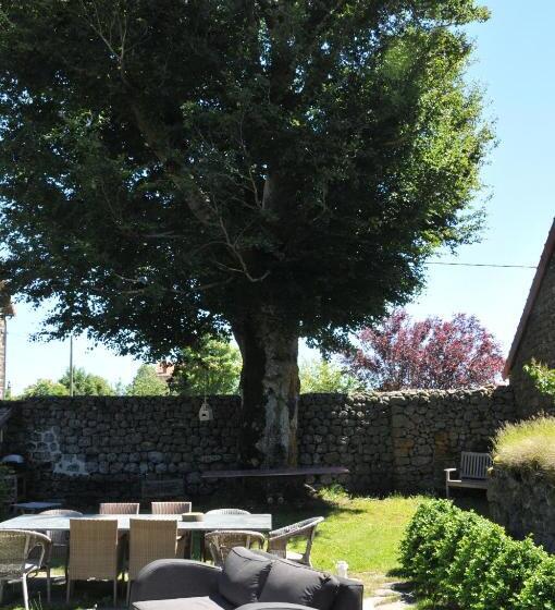 ベッドアンドブレックファースト Le Potala