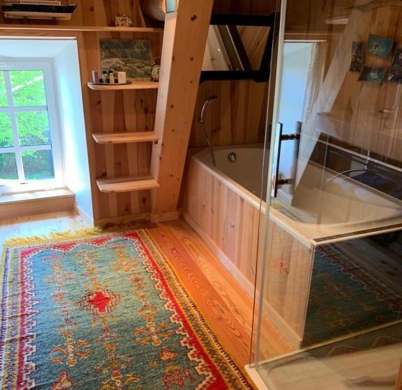 ベッドアンドブレックファースト Le Potala