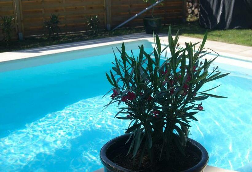 مبيت وإفطار Les Chambres De Kerzerho