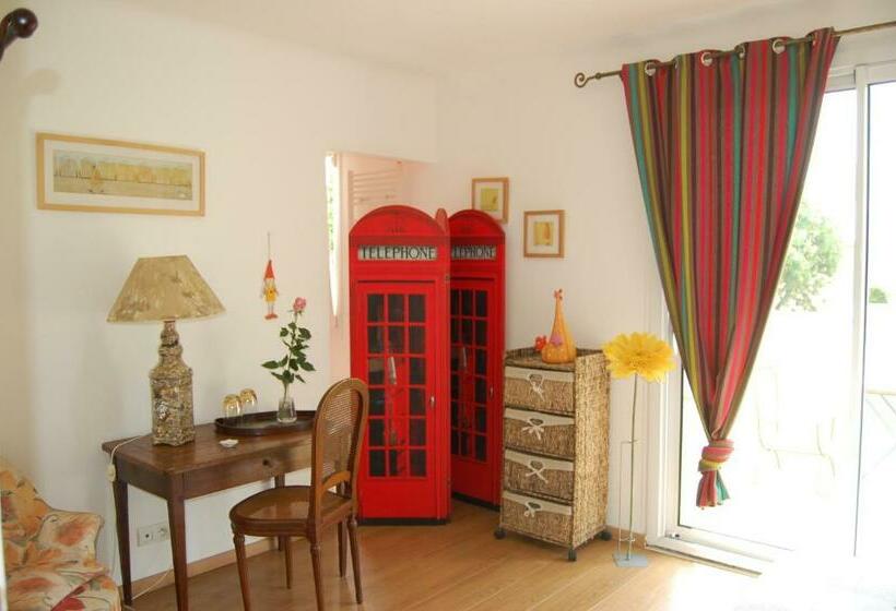 مبيت وإفطار Les Chambres De Kerzerho