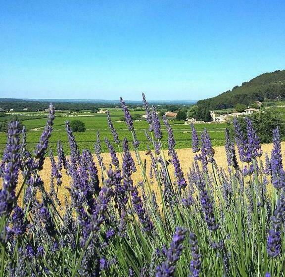 تختخواب و صبحانه Masmazan