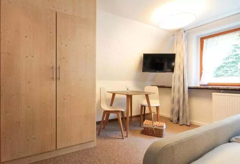 Haus Am Berg   Pension Direkt Am Skihang