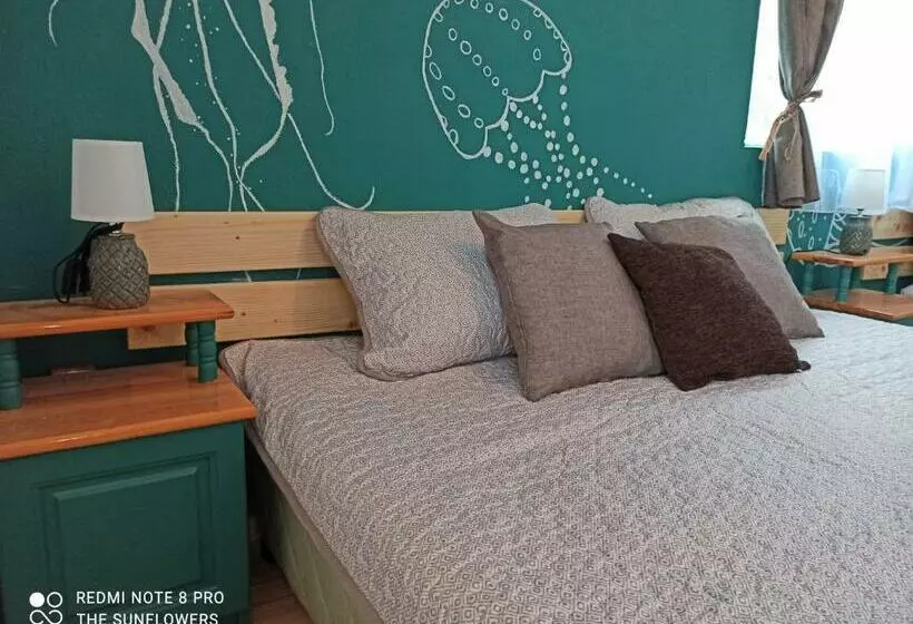 پانسیون Guest House Sunflowers