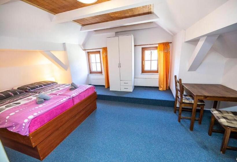 膳宿费 Penzion Hamerská Jizba