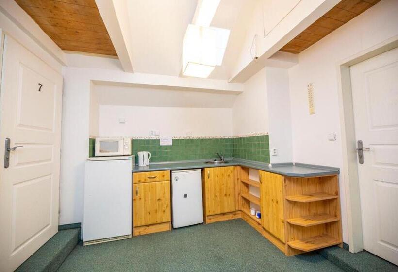 膳宿费 Penzion Hamerská Jizba