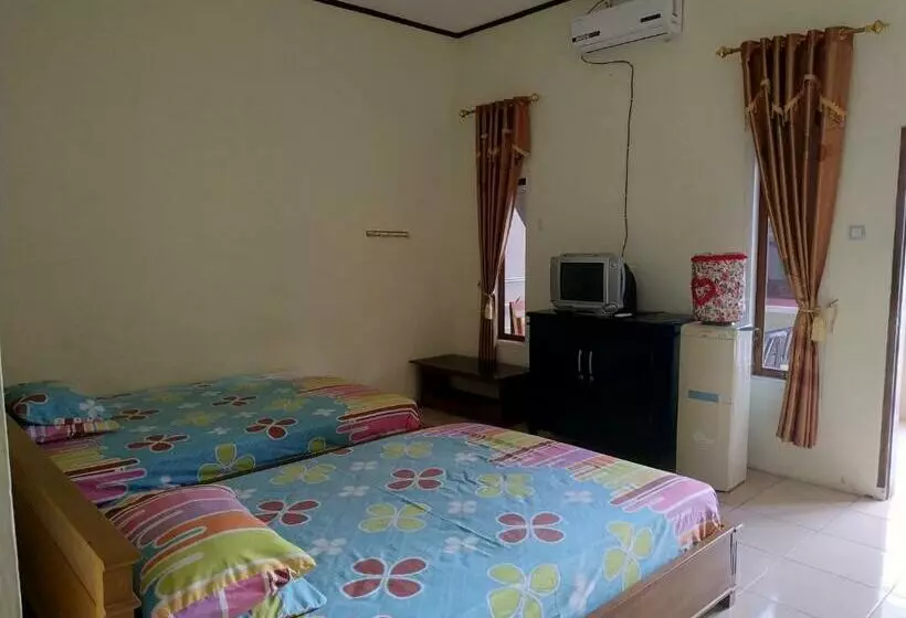 Pensiune Putra Sindang Asih