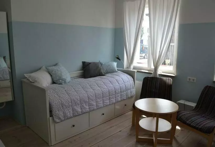 پانسیون Wassersportzentrum Alte Feuerwache