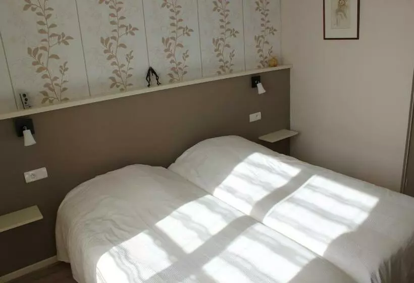 Aamiaismajoitus (B&B) Domaine De Beauvoir