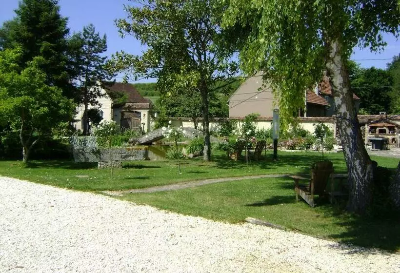 Aamiaismajoitus (B&B) Domaine De Beauvoir