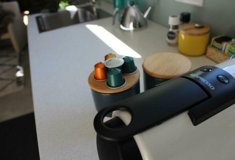 ベッドアンドブレックファースト Het Aambeeld