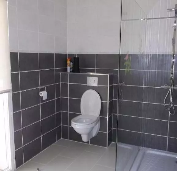 ベッドアンドブレックファースト Maprovencale