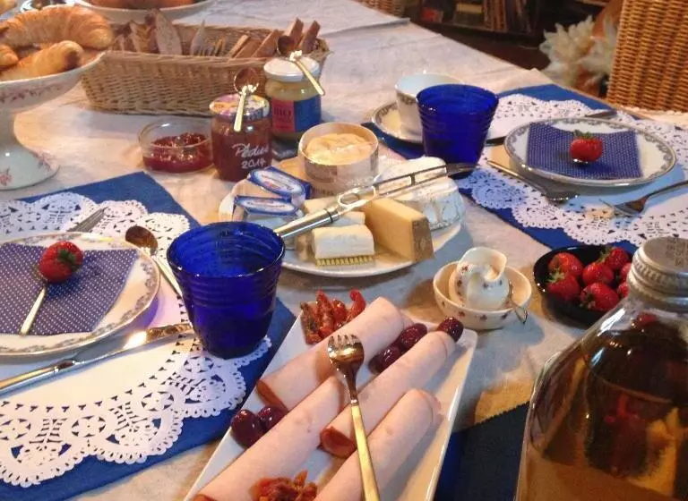 Aamiaismajoitus (B&B) Marguerite S Ferme Rustique