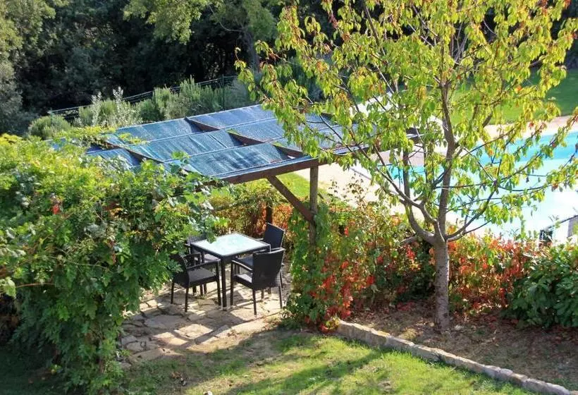 ホテル Agriturismo Parzalla