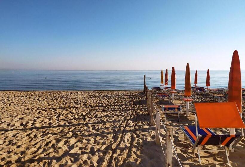 هتل Masseria La Lizza Ospitalità Rurale