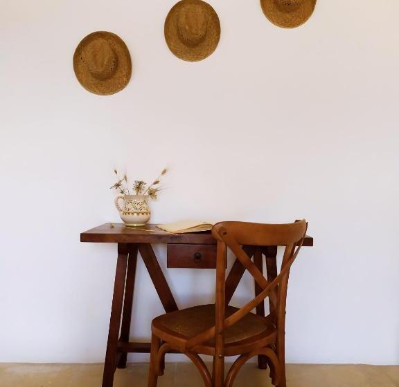 هتل Masseria La Lizza Ospitalità Rurale