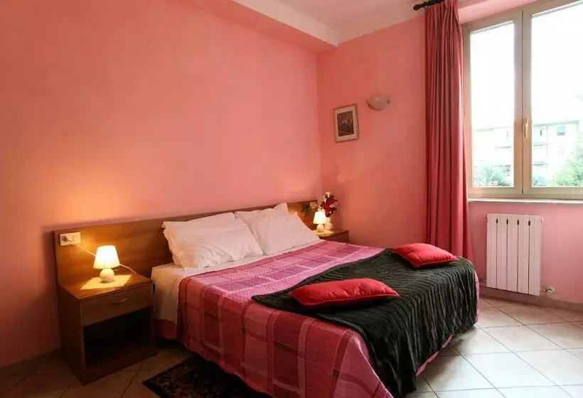 پانسیون Affittacamere La Rosa