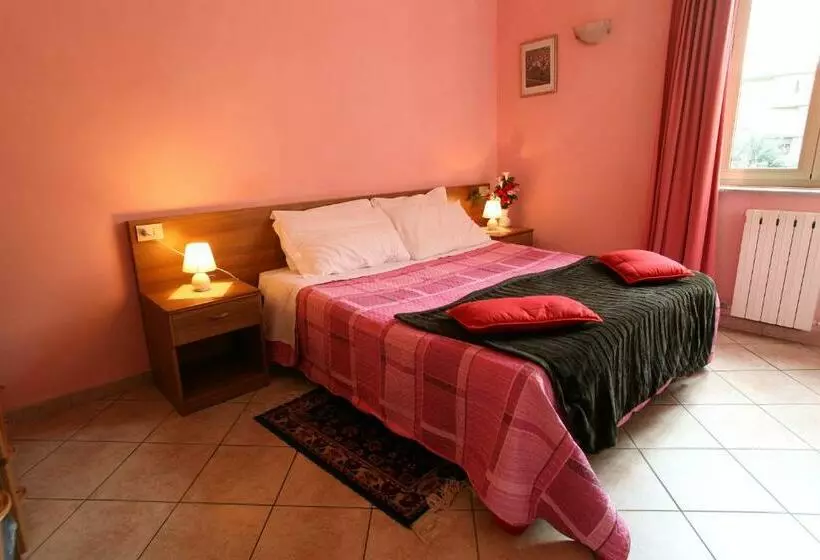 پانسیون Affittacamere La Rosa