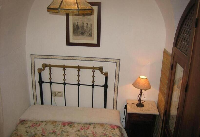 بنسيون Casa Rural La Villa