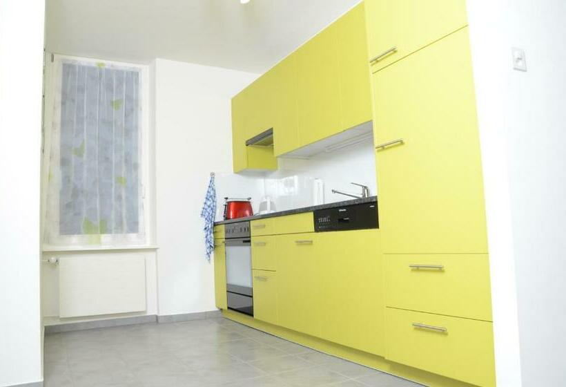 פנסיון Guesthouse Casa Esperanza Basel